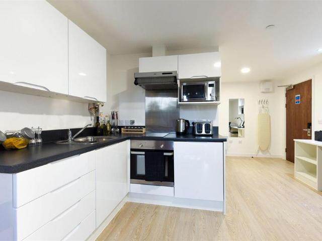 Studio to rent