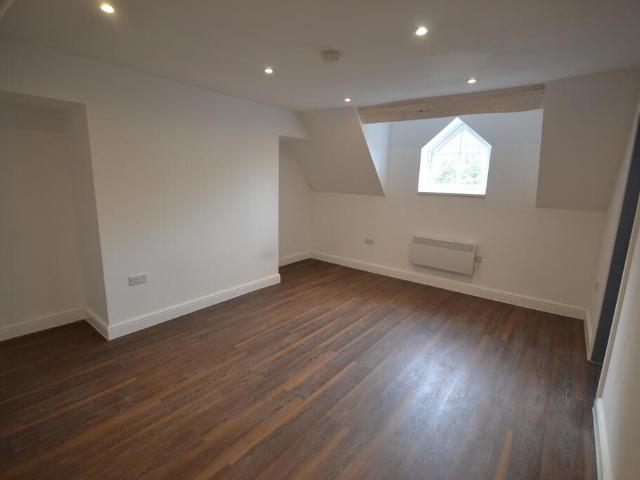 Studio to rent