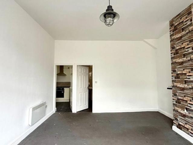 Studio to rent
