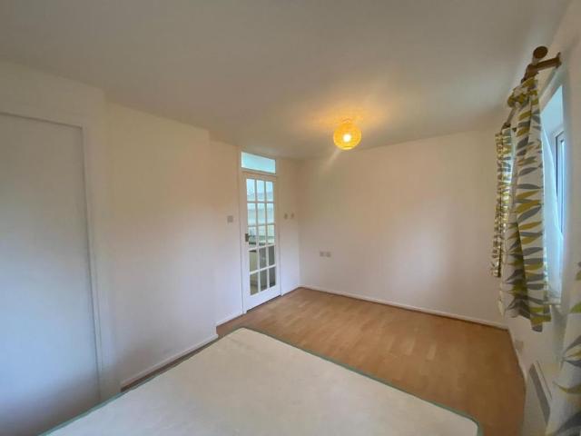 Studio to rent