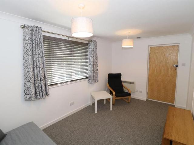 Studio to rent