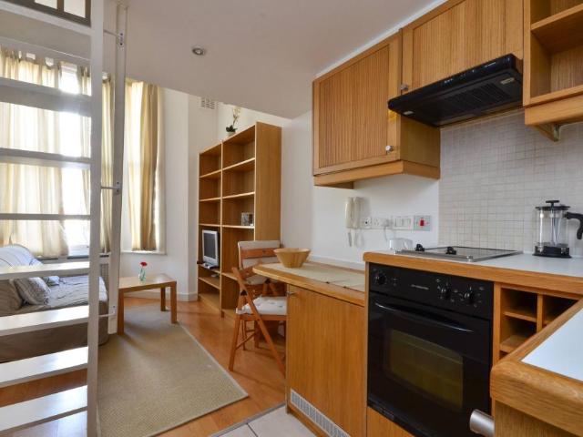 Studio to rent