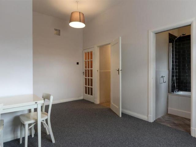 Studio to rent