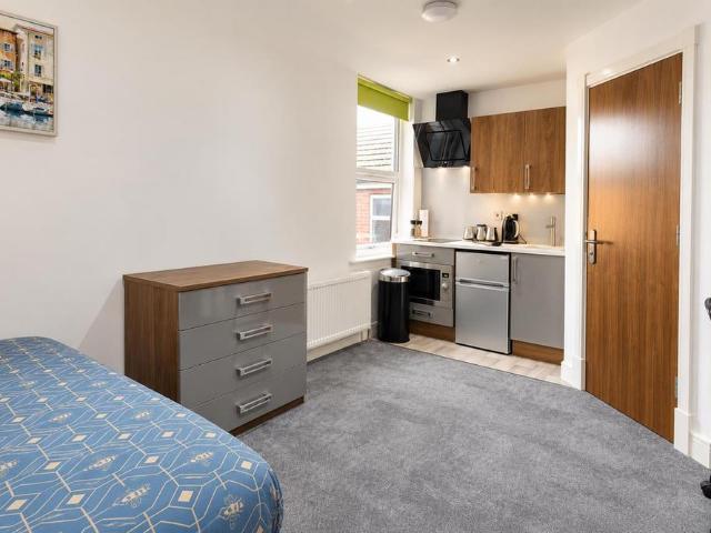Studio to rent