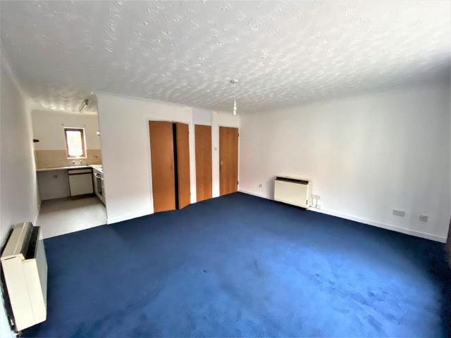 Studio to rent