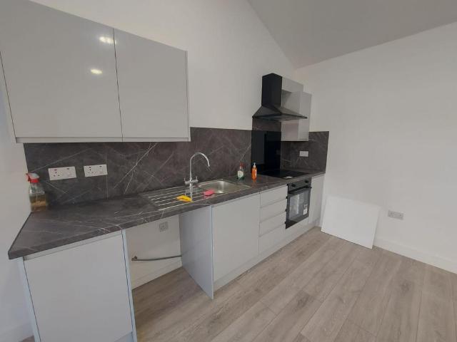 Studio to rent