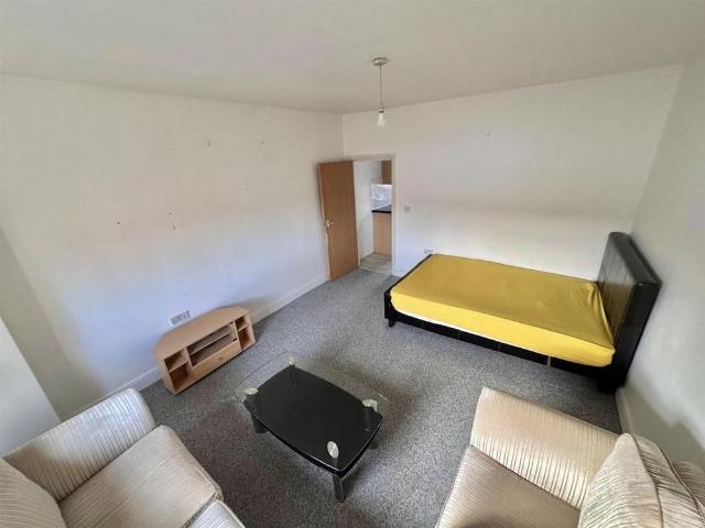 Studio to rent