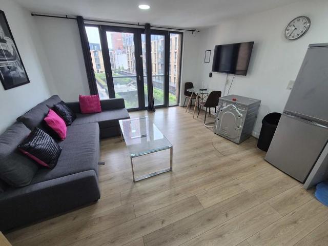 Studio to rent