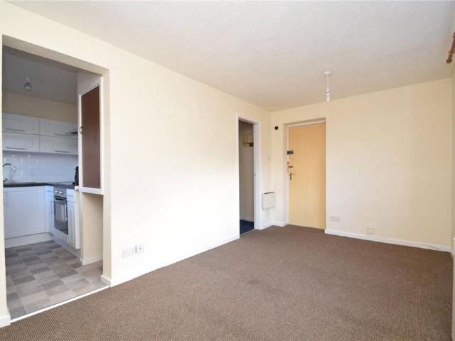 Studio to rent