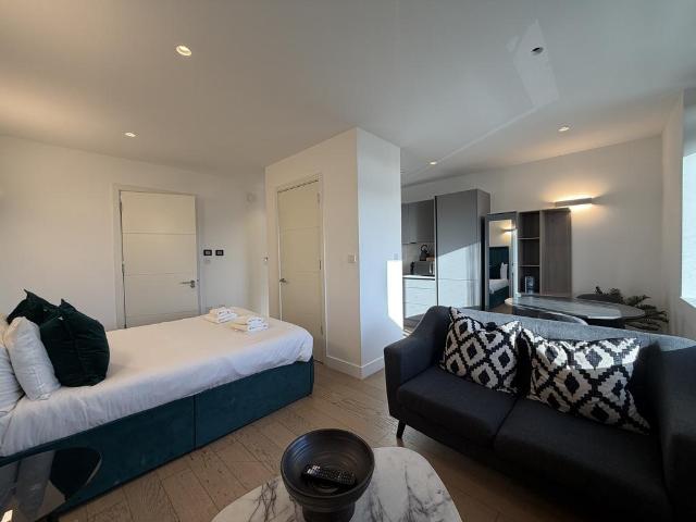 Studio to rent