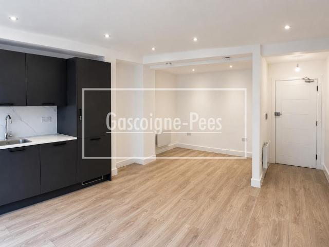 Studio to rent