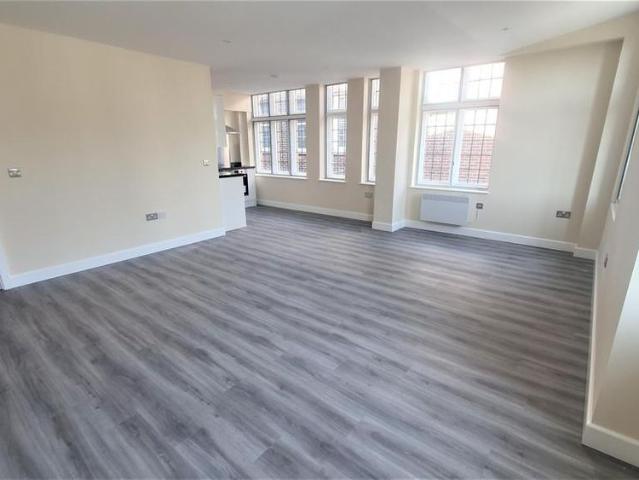 Studio to rent