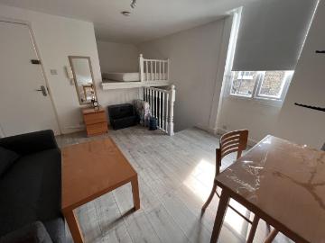 Studio to rent