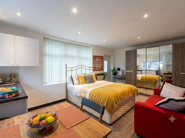 Studio to rent