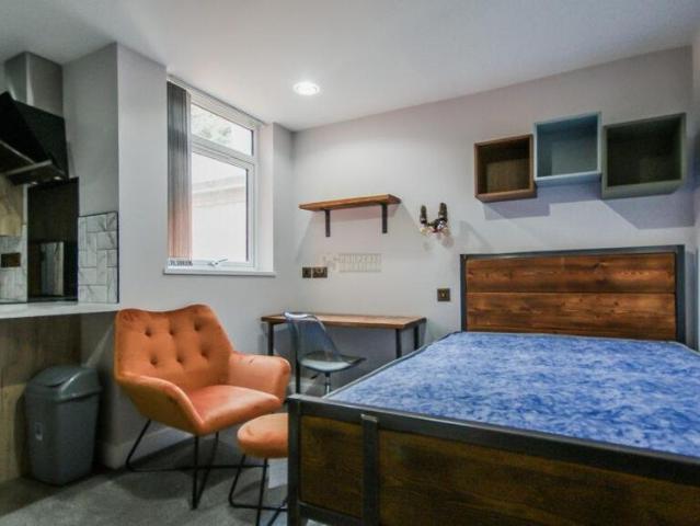 Studio to rent