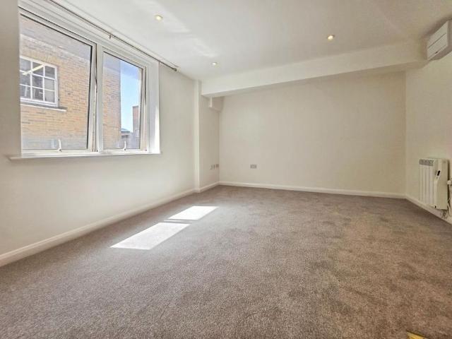 Studio to rent