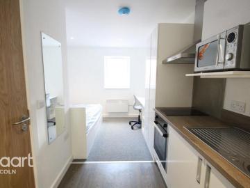 Studio to rent