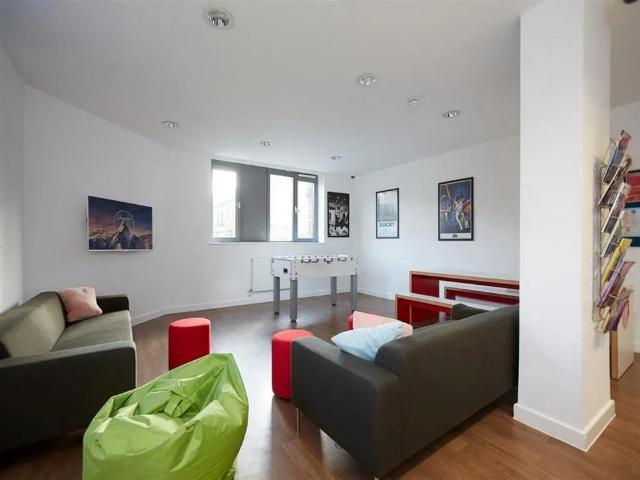 Studio to rent