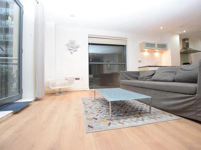 Studio to rent