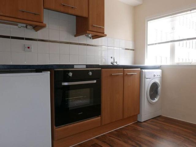 Studio to rent