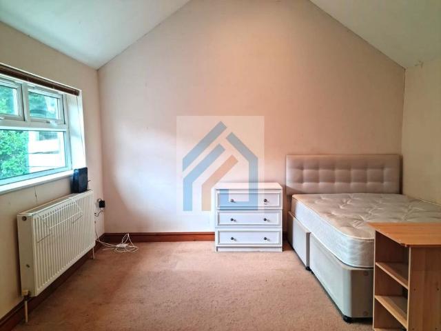 Studio to rent
