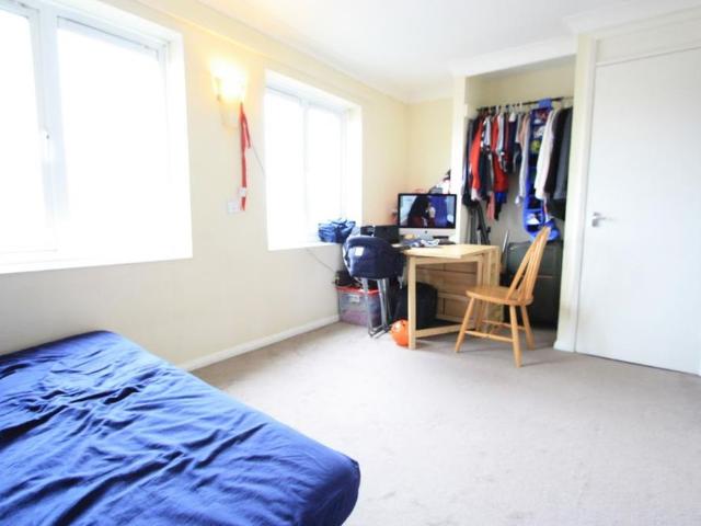 Studio to rent