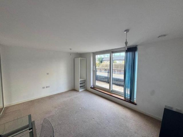 Studio to rent