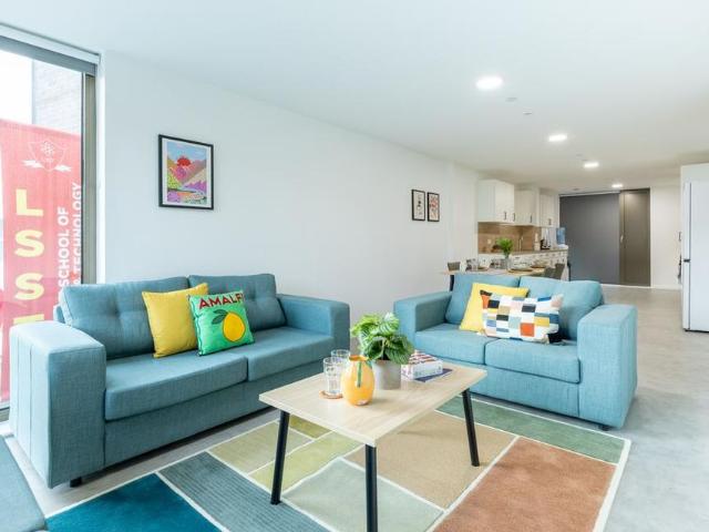 Studio to rent