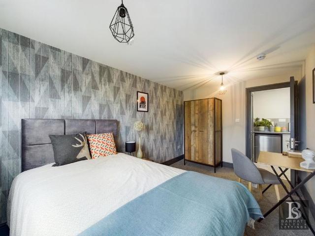 Studio to rent