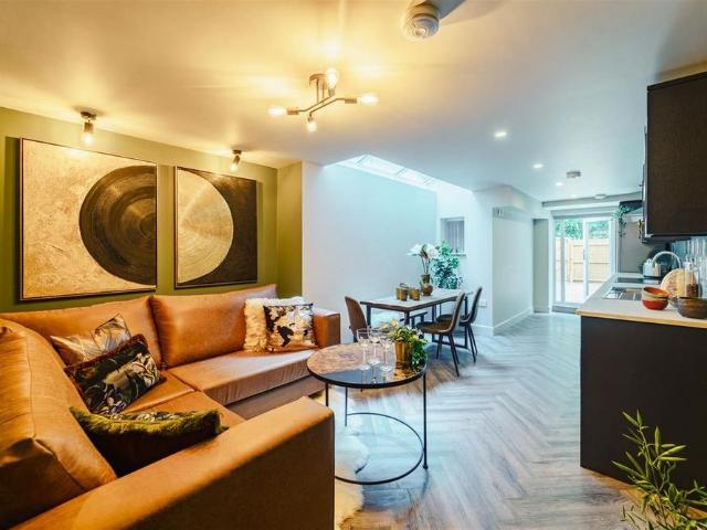 Studio to rent