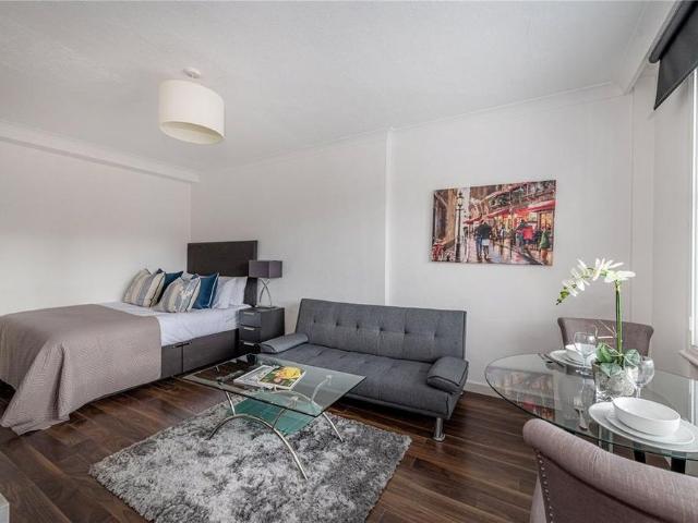 Studio to rent