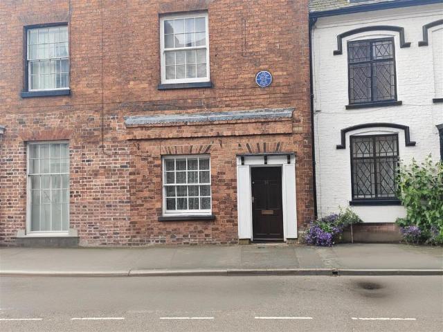 Studio to rent