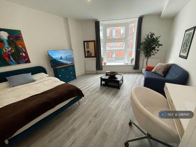 Studio to rent