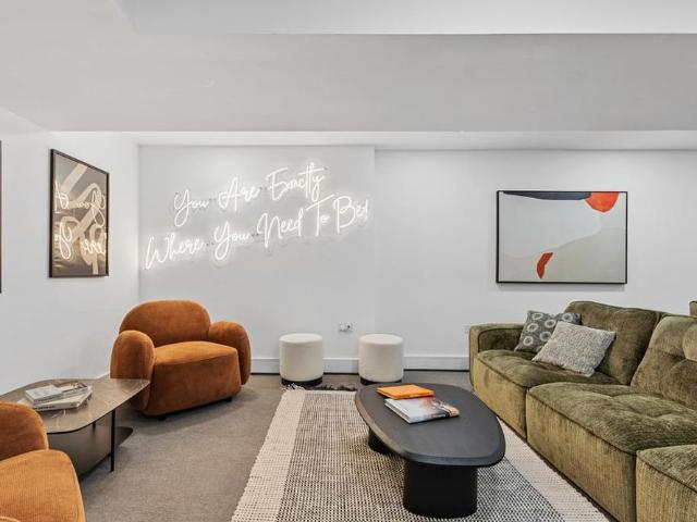 Studio to rent