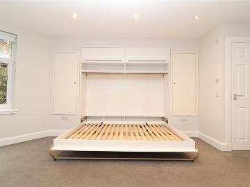 Glasgow, Glasgow and Clyde Valley - Equipped kitchen