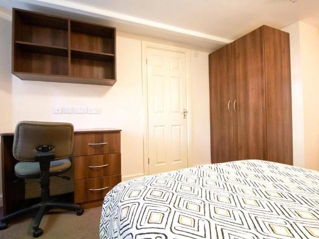 Studio to rent