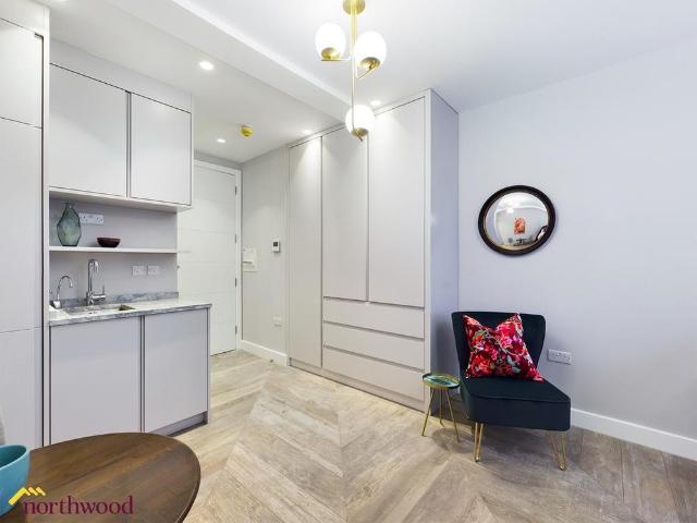 Studio to rent
