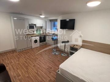 Studio to rent