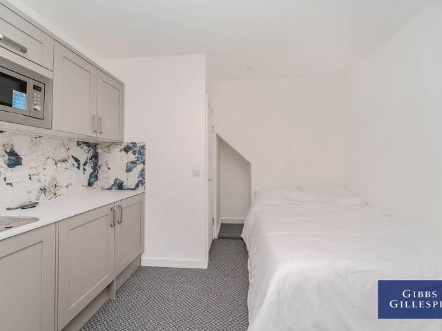 Studio to rent