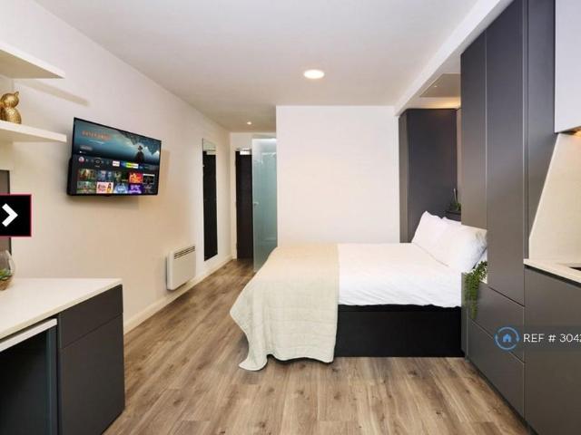 Studio to rent