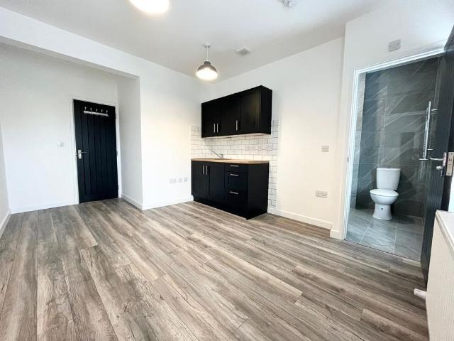 Studio to rent