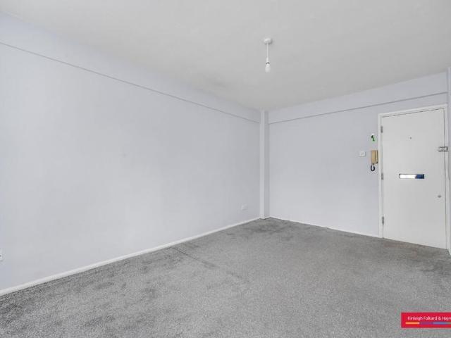 Studio to rent