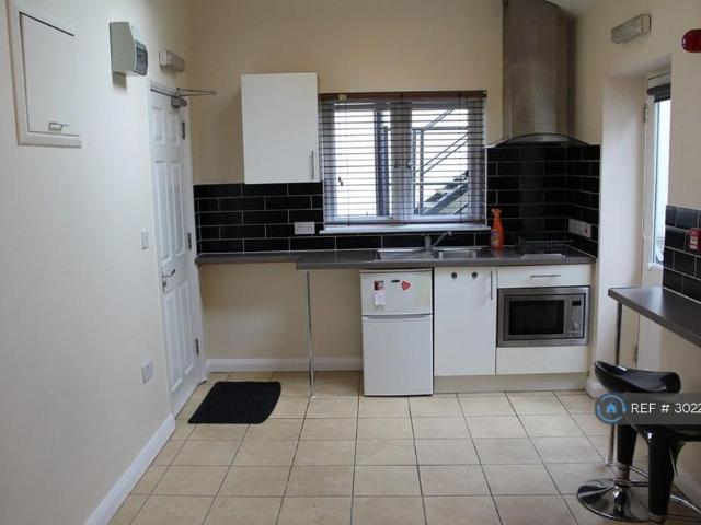 Studio to rent