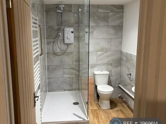 Studio to rent