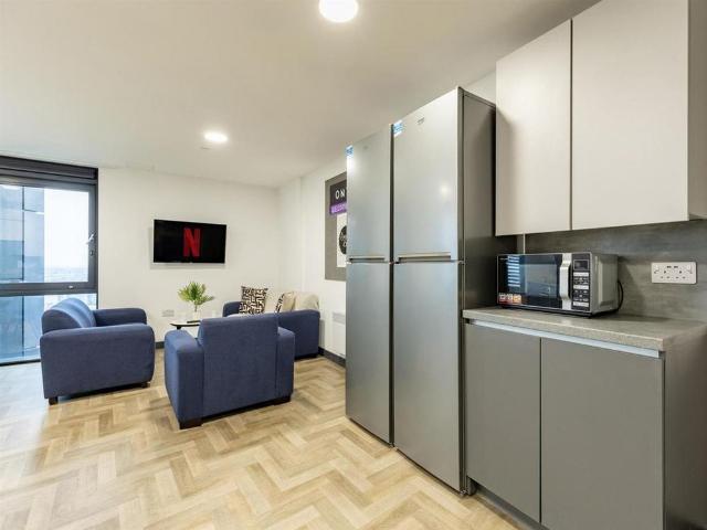 Studio to rent