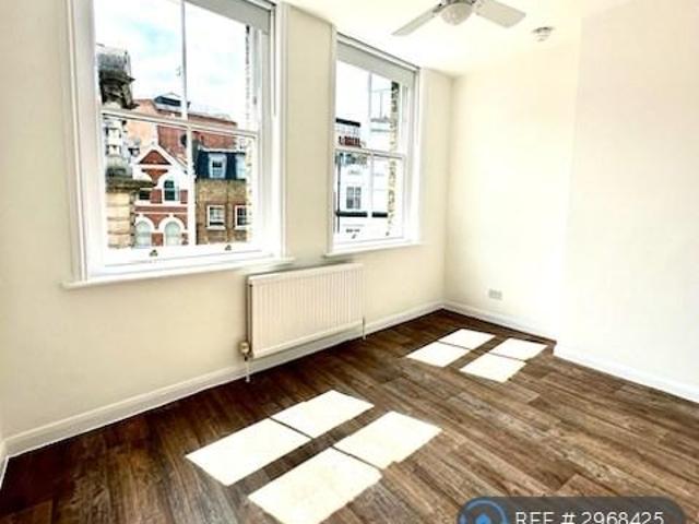 Studio to rent