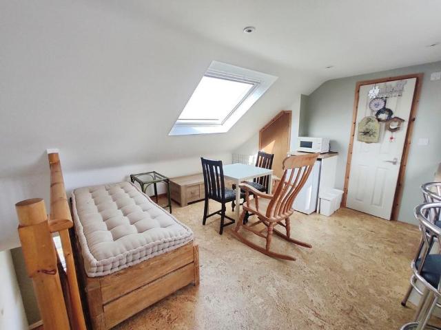 Studio to rent