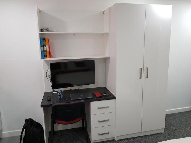 Studio to rent