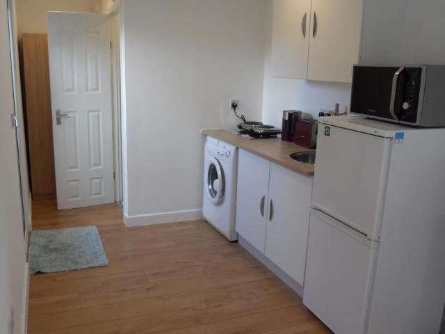 Studio to rent