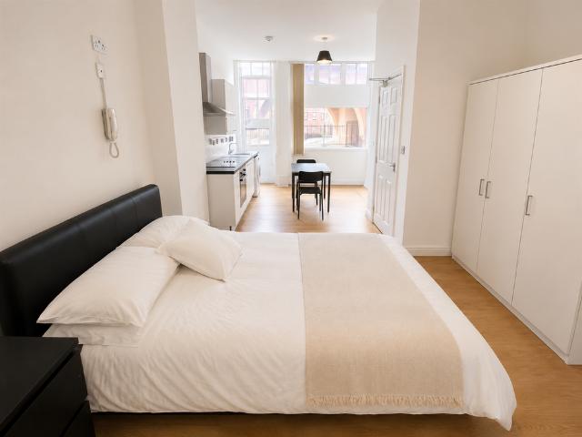 Studio to rent